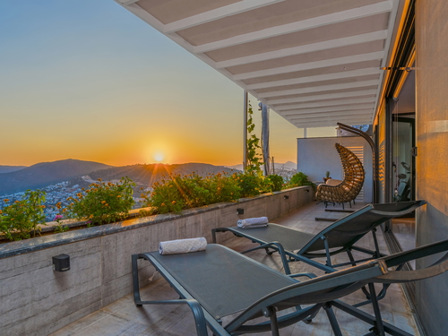  gece  -  Kasım
  | Kalkan Kördere’de Deniz Manzaralı Balayı Villası | Jakuzili, Hamamlı ve Isıtmalı Havuzlu